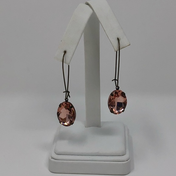Jewelry - Austrian Crystal Oval Dangle Earrings
